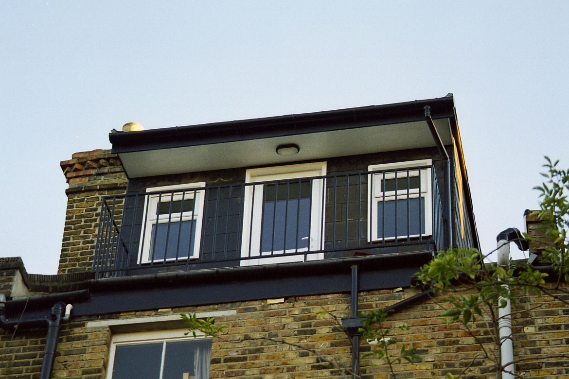 Loft Conversion, Dormer Extension, Double Dormer, London, North London, Builders, Trusted Builders, Decoracus, Construction